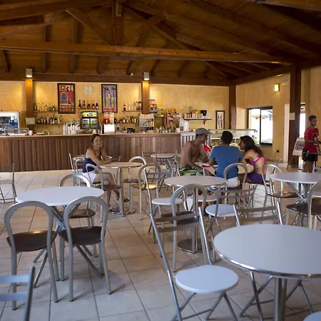 Hotel Villaggio Borgo Marino 3*