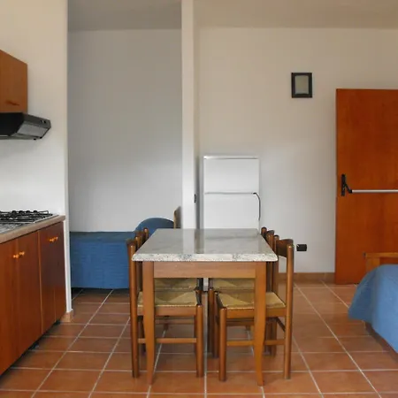 Villaggio Borgo Marino فندق