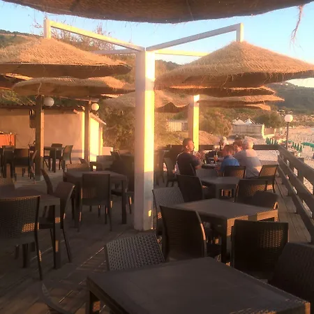 Villaggio Borgo Marino ホテル 3*