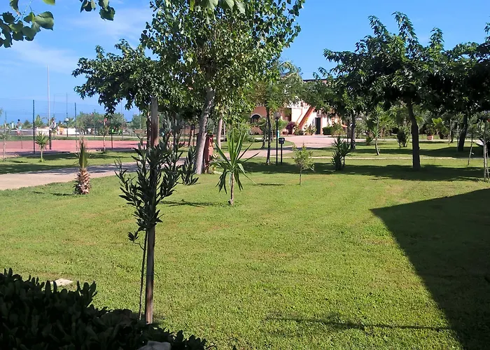 Villaggio Borgo Marino 3*