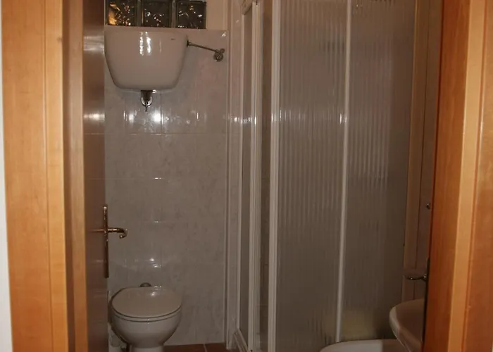 Villaggio Borgo Marino 3* זמברונה