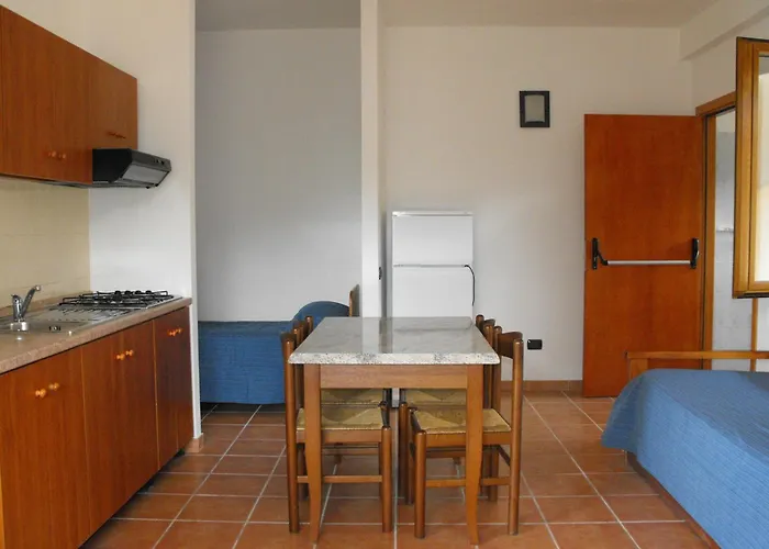 Villaggio Borgo Marino מלון