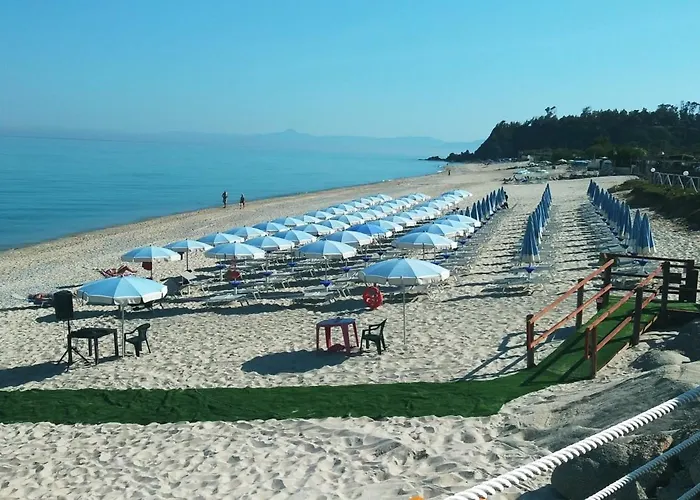 Szálloda Villaggio Borgo Marino